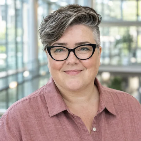 Portrait of Dr. Bethany Hanley