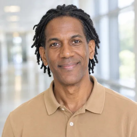 Portrait of Dr. Desmond Campbell, DNP, RN