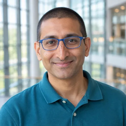 Portrait of Karthik Rajan