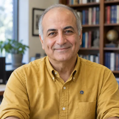 Portrait of Dr. Kaveh Rahimi