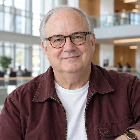 Portrait of Dr. Keith Bristow