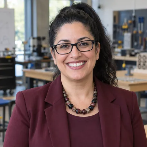Portrait of Dr. Rania Darwish