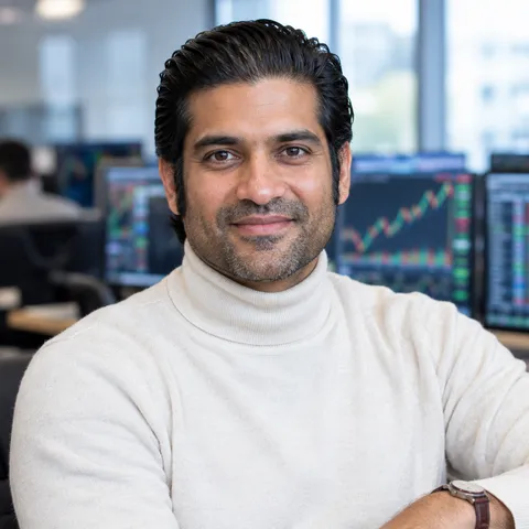 Portrait of Dr. Ravi Raghavan