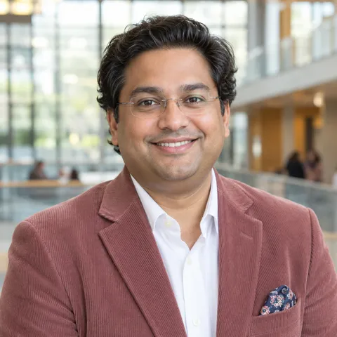 Portrait of Dr. Suresh Mishra